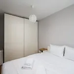 Solec Powisle Pleasant By Bookinghost Apartman