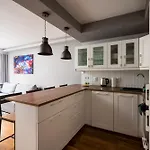Apartman Solec Powisle Pleasant By Bookinghost Varsó