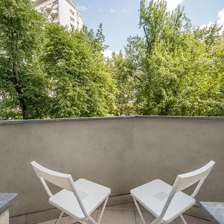 Solec Powisle Pleasant Warsaw