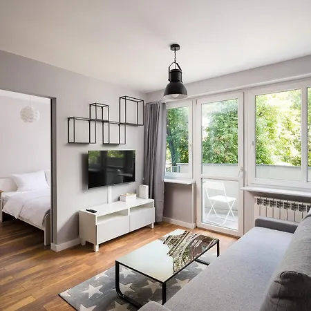 Solec Powisle Pleasant By Bookinghost